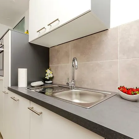 Apartment Mia Trogir